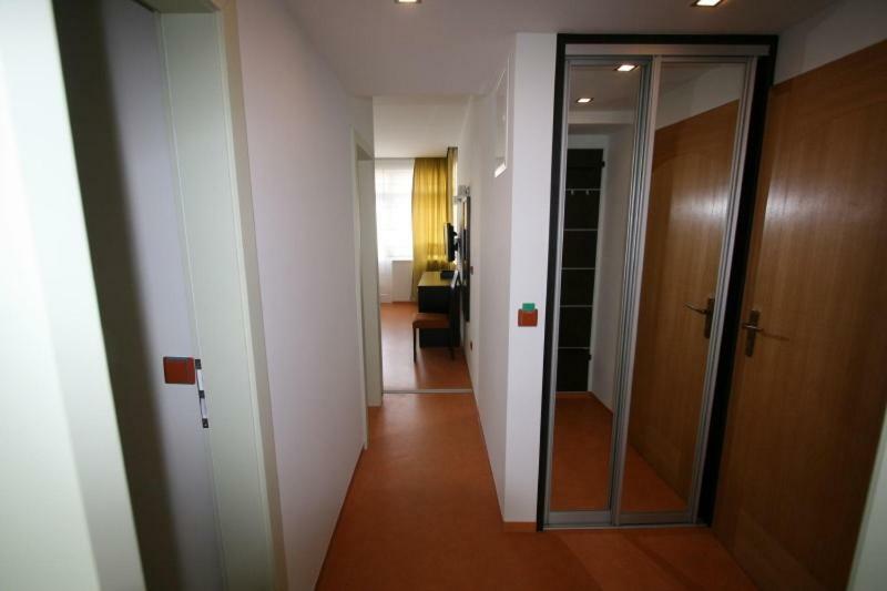 Hotel Krystal Luhačovice Kültér fotó
